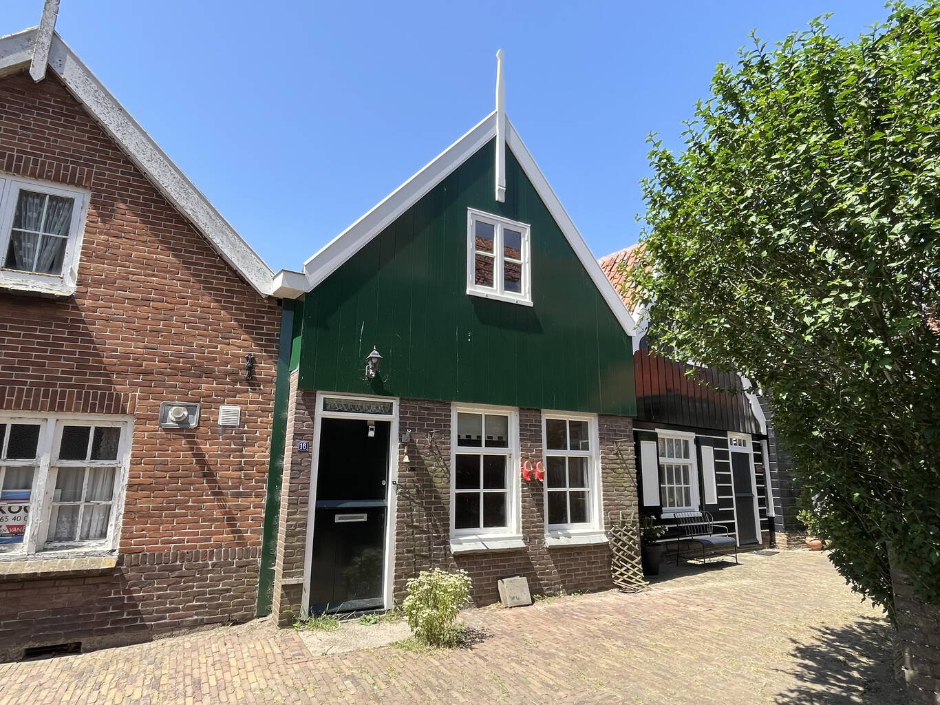 Kerkbuurt 16 MARKEN