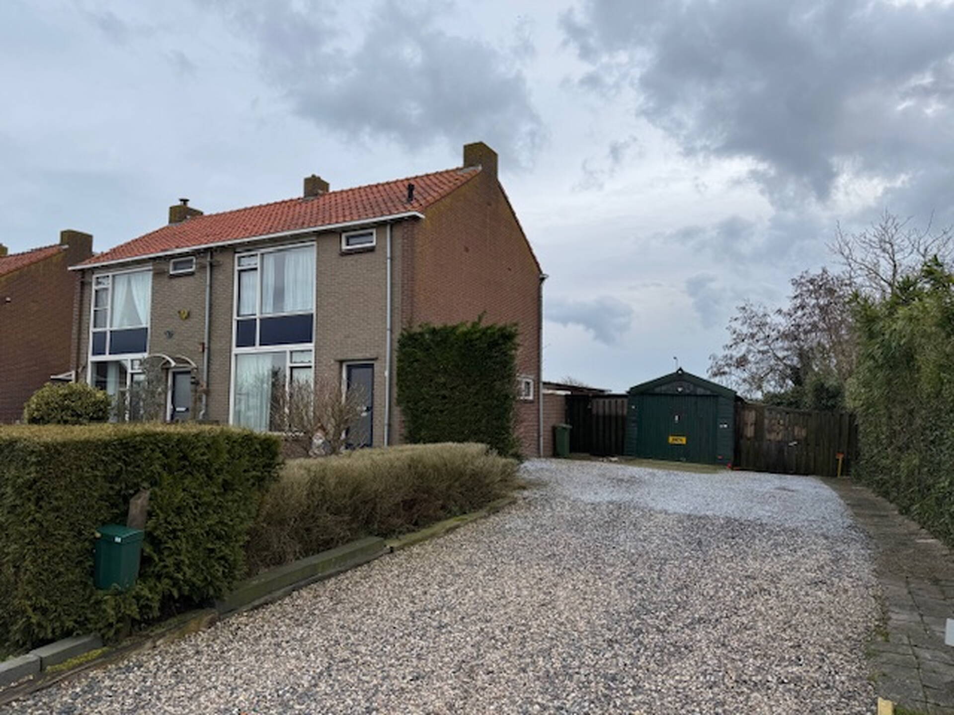 Warder 32 WARDER