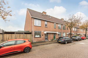 Weegbreestraat 1, Purmerend