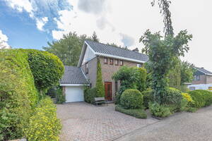 Dr. C.J.K. van Aalstweg 39 Hoorn