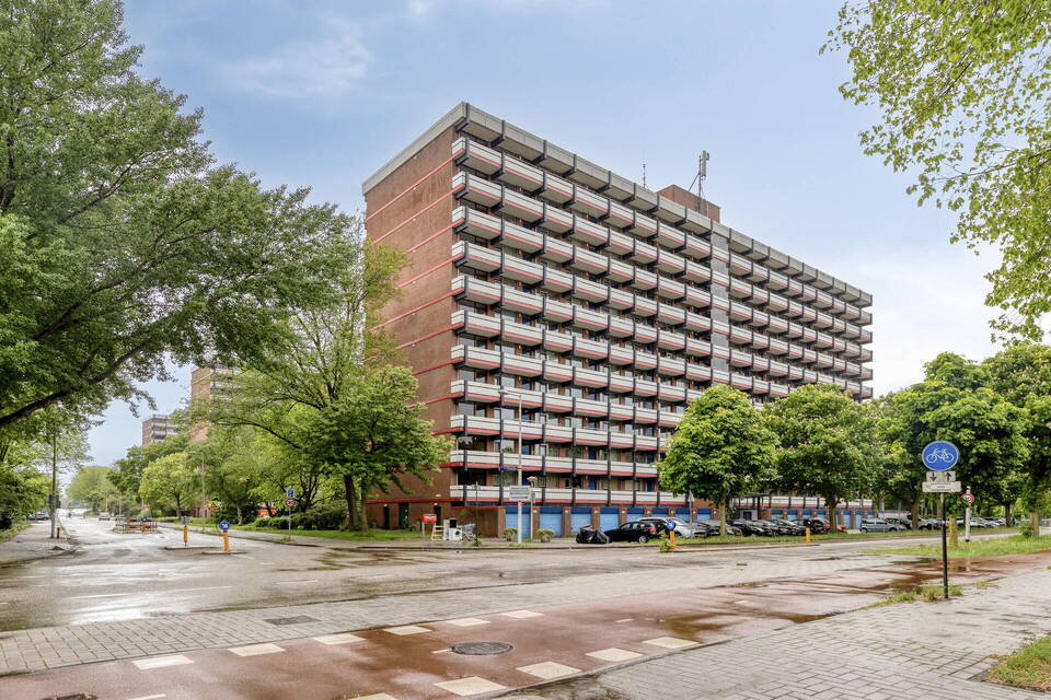 H. Cleyndertweg 685 1025 EA  AMSTERDAM